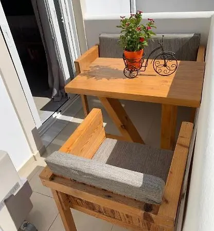 Modern Rustic House Apartamento *