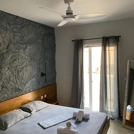 Modern Rustic House * Kéfalos