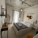 Apartament Modern Rustic House